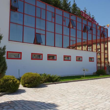 Hotel Ghiocela Motru Exterior foto