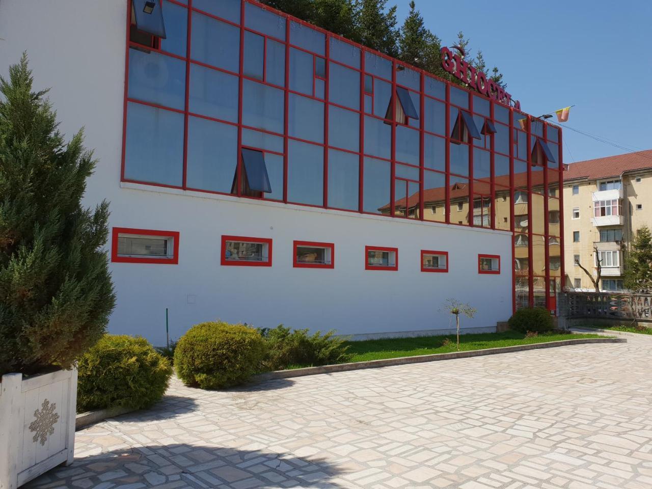 Hotel Ghiocela Motru Exterior foto